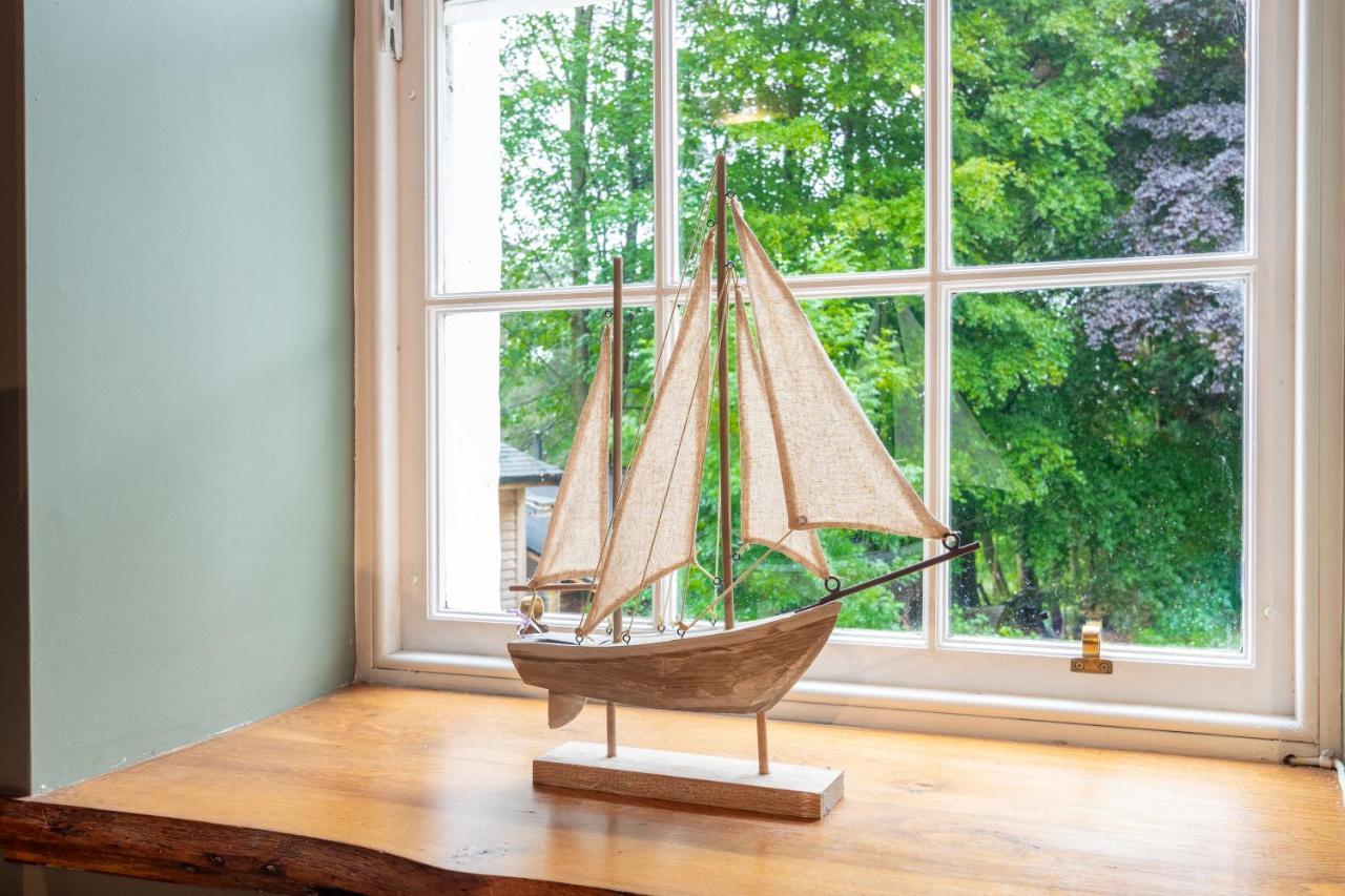 The Jaw Barn Apartment Милнгайв Екстериор снимка